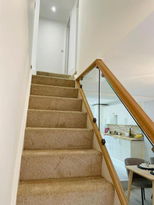 Charming Cottage Close To M4 Bridgend Bridgend  Luaran gambar