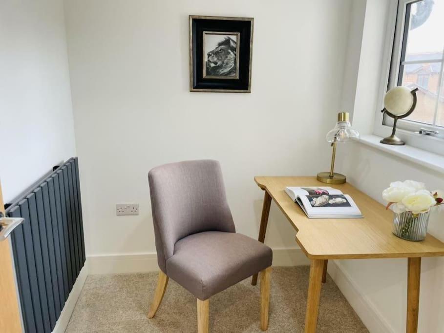 Charming Cottage Close To M4 Bridgend Bridgend  Luaran gambar